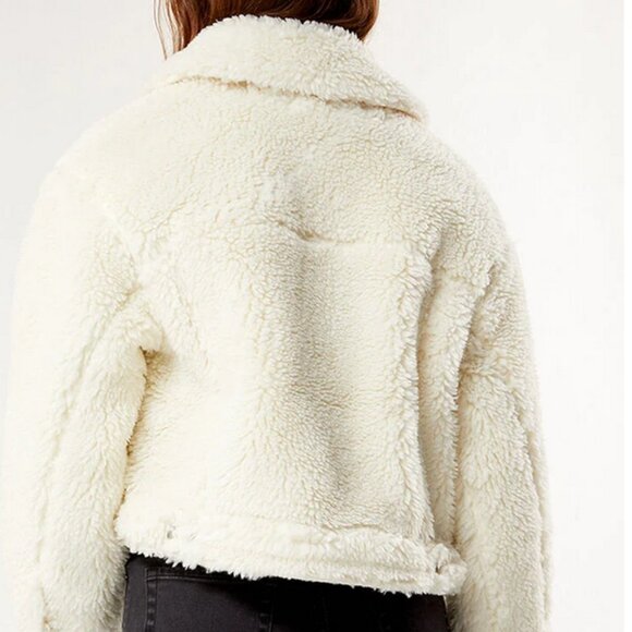 Levi's Baby Bubble Sherpa Trucker Jacket in Coconut Milk Size L NWT - Picture 4 of 14